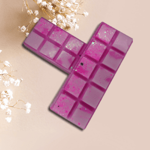 strawberry and lily wax melt snap bar